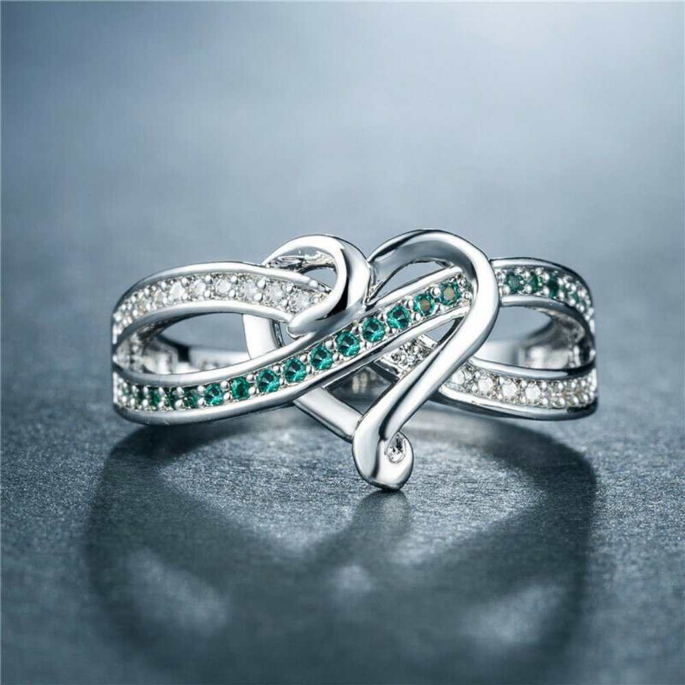 Women's Silver Romantic Heart Green Emerald Ring